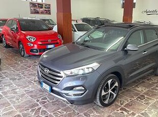 Hyundai Tucson 1.7 CRDi XPossible tetto apribile