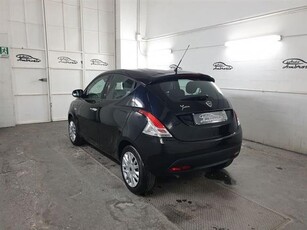 LANCIA YPSILON 1.2 69 CV 5 porte GPL Ecochic Silver