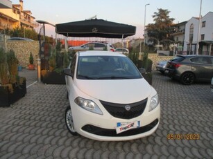 Lancia Ypsilon 1.3 MJT 16V 95 CV 5 porte S&S Silver usato