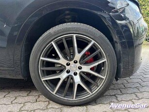 MASERATI LEVANTE GRANSPORT TETTO APRIBILE TELECAMERA CERCHI 21