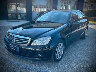 Mercedes-benz C 200 AUTOM.