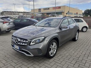 MERCEDES CLASSE GLA GLA 200 d Automatic Business