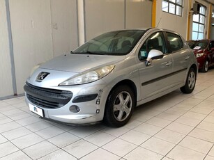 Peugeot 207 1.4 8V 75CV
