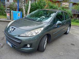 Peugeot 207 1.4 benzina Ok NEOPATENTATI, Euro5
