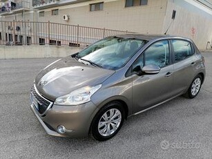 Peugeot 208 1.2 VTi 82 CV 5 porte Active