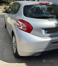 Peugeot 208 anno 2014