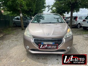 Peugeot 208 e-VTi 82 CV Stop&Start robotizzato 3 porte Allure usato