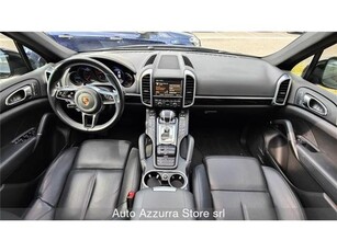 PORSCHE CAYENNE 3.0 Diesel