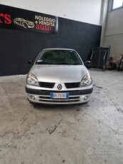 Renault Clio Storia 1.2 16V 5 porteNEOPATATENTATI.