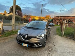 Renault Scénic dCi 8V 110 CV EDC Energy Intens