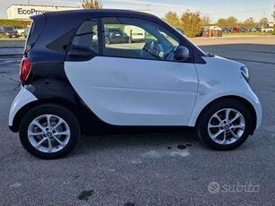 SMART FORTWO 70 1.0 52kW youngster twinamic