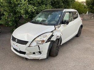 Suzuki Swift 4x4 1.2Benz 95cv 5P (Incidentata)