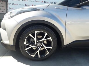 TOYOTA C-HR 1.8 Hybrid E-CVT Lounge