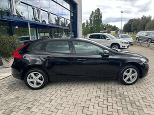 Volvo V40 D2