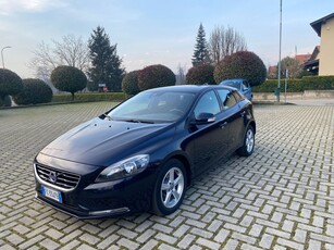 Volvo V40 D2 R-design Kinetic usato