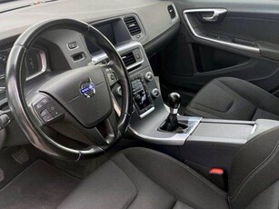 VOLVO V60 (2010) D2 1.6 Kinetic