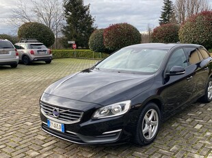 Volvo V60 D3 Momentum usato