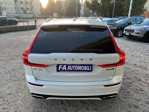 VOLVO XC60 B4(d) AWD Geartronic R-design CERCHI 21 SEDILI RIS