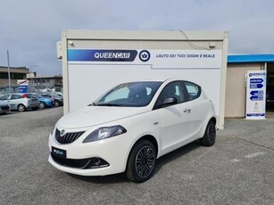 Lancia Ypsilon Firefly Hybrid 1.0 70cv Gold