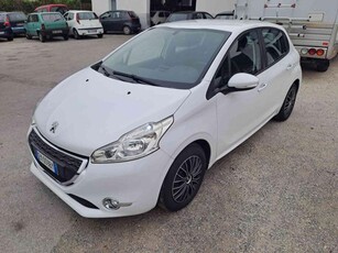 PEUGEOT 208 1.4 8V HDi 68CV 5p. Access ok neopatentati Diesel