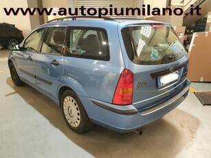 Usato 2002 Ford Focus 1.6 Benzin 101 CV (2.100 €)