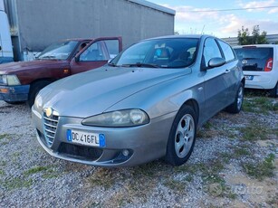 Usato 2006 Alfa Romeo 147 1.9 Diesel 150 CV (990 €)