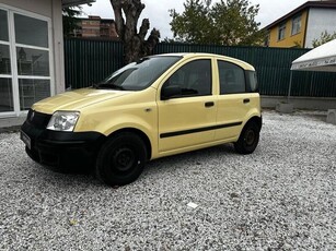 Usato 2009 Fiat Panda 1.1 Benzin 54 CV (3.900 €)