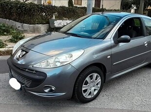 Usato 2010 Peugeot 206 CC 1.1 LPG_Hybrid 60 CV (3.500 €)