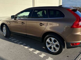 Usato 2010 Volvo XC60 2.4 Diesel 175 CV (8.500 €)