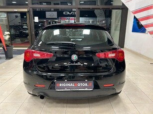 Usato 2011 Alfa Romeo Giulietta 1.4 Benzin 120 CV (7.490 €)