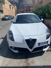 Usato 2016 Alfa Romeo Giulietta 1.6 Diesel 109 CV (11.500 €)