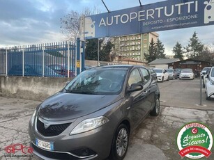 Usato 2016 Lancia Ypsilon 1.2 Benzin 69 CV (9.500 €)