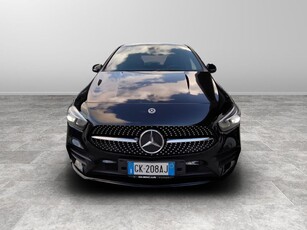 Usato 2022 Mercedes E250 1.3 El_Hybrid 160 CV (30.930 €)