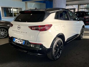 Usato 2022 Opel Grandland X 1.2 Benzin 131 CV (21.900 €)