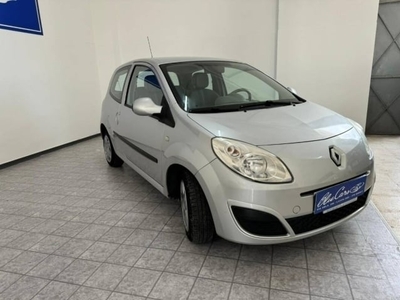 Usato 2007 Renault Twingo 1.1 Benzin 75 CV (3.900 €)