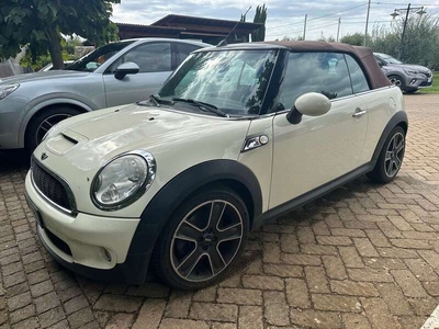 Usato 2009 Mini Cooper S Cabriolet 1.6 Benzin 174 CV (12.500 €)