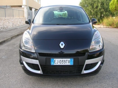 Usato 2011 Renault Scénic III 1.5 Diesel 110 CV (6.800 €)
