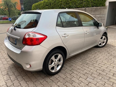 Usato 2011 Toyota Auris 1.4 Diesel 90 CV (7.400 €)