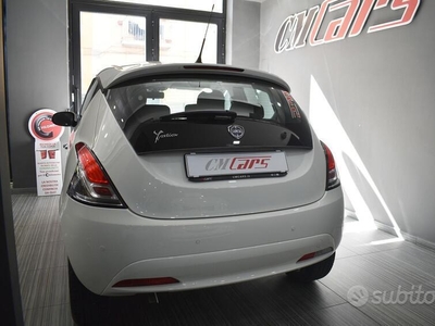 Usato 2016 Lancia Ypsilon 1.2 Benzin 69 CV (9.500 €)