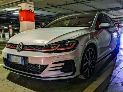 Usato 2018 VW Golf VII 2.0 Benzin 245 CV (26.000 €)