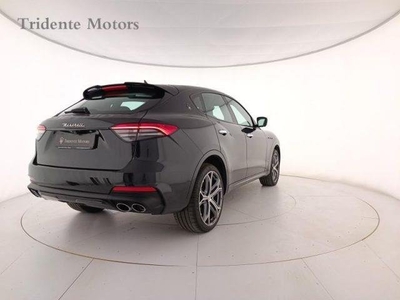 MASERATI LEVANTE V6 Diesel 275 CV AWD Gransport