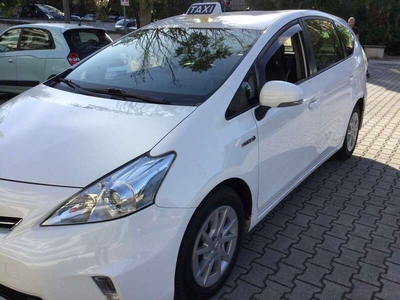Usato 2014 Toyota Prius+ 1.8 El_Benzin 99 CV (10.900 €)