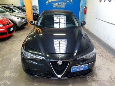 Usato 2016 Alfa Romeo Giulia 2.1 Diesel 180 CV (14.800 €)
