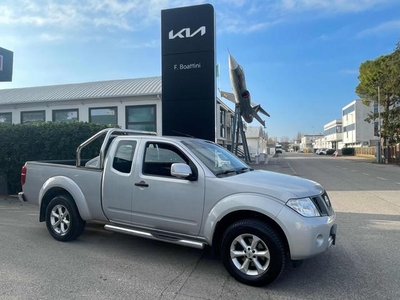 2016 NISSAN Navara