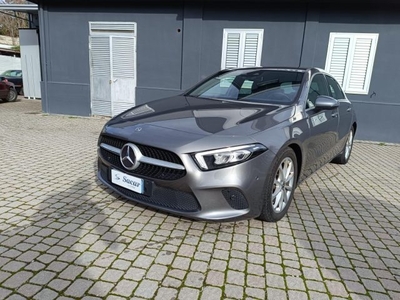 2019 MERCEDES-BENZ A 180