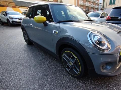 2021 MINI Cooper SE