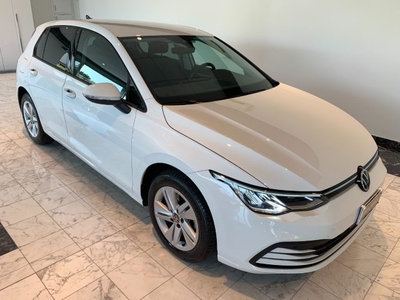 2021 VOLKSWAGEN Golf