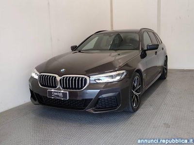 Bmw 520 Serie 5 G31 2020 Touring LCI - d Touring mhev 48V San Benedetto del Tronto