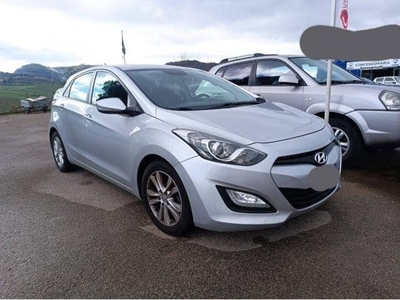 HYUNDAI i30 1.6 crdi Comfort 110cv 5p