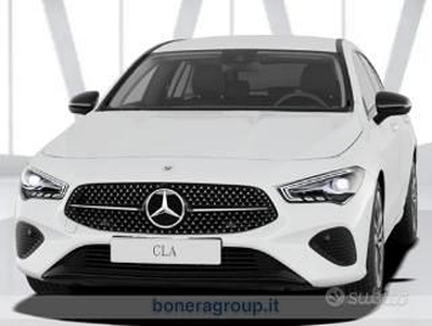 Mercedes CLA Shooting Brake 200 d Progressive Adva